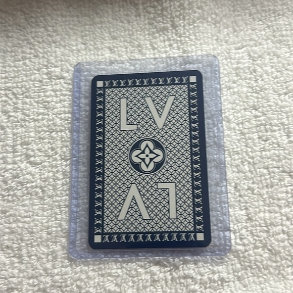 Louis Vuitton blue playing card 7 of diamonds with COA - Picture 3 of 4